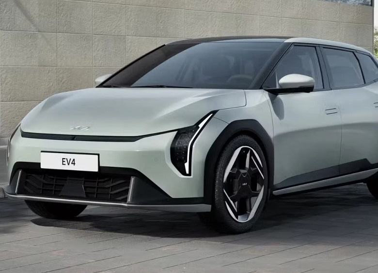 Kia EV4.jpg